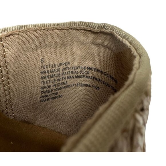 Ecco Chase II Tie in Moon Rock Metallic Sneaker - Picture 8 of 11